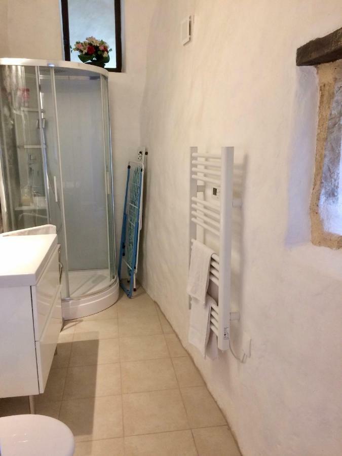 Wisteria & Jasmine Villa Genouille  Екстериор снимка